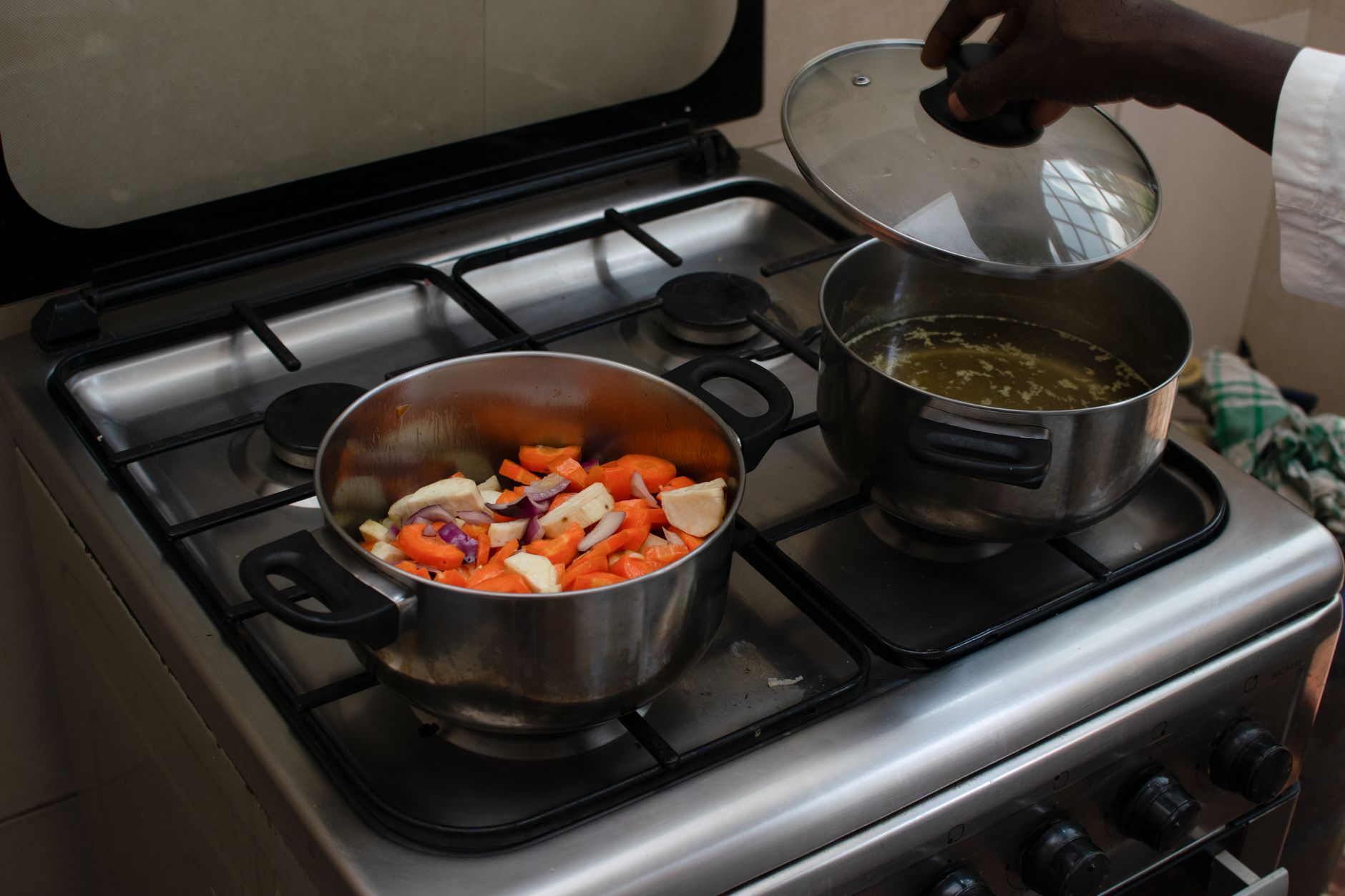 cooking vegetables stew kitchen