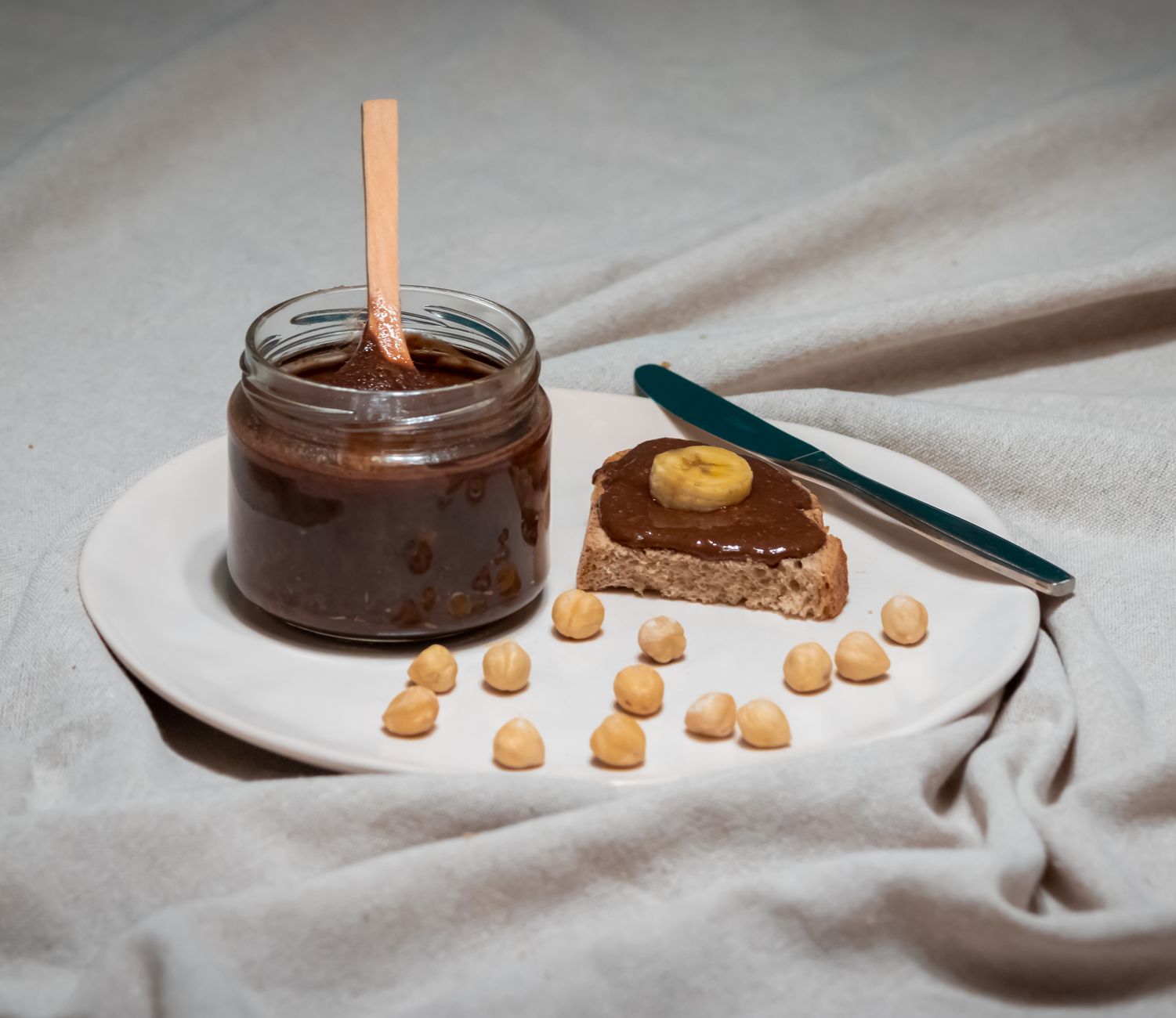 breakfast yogurt hazelnut spread