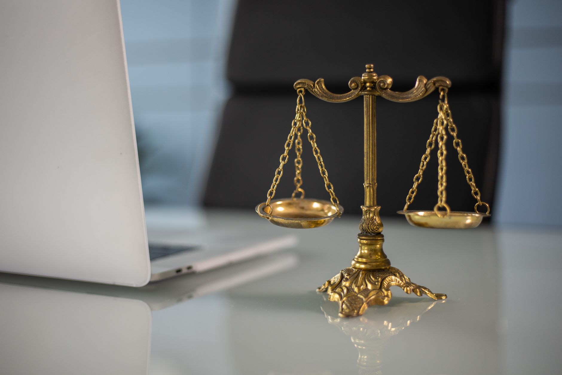 libra scales balance
